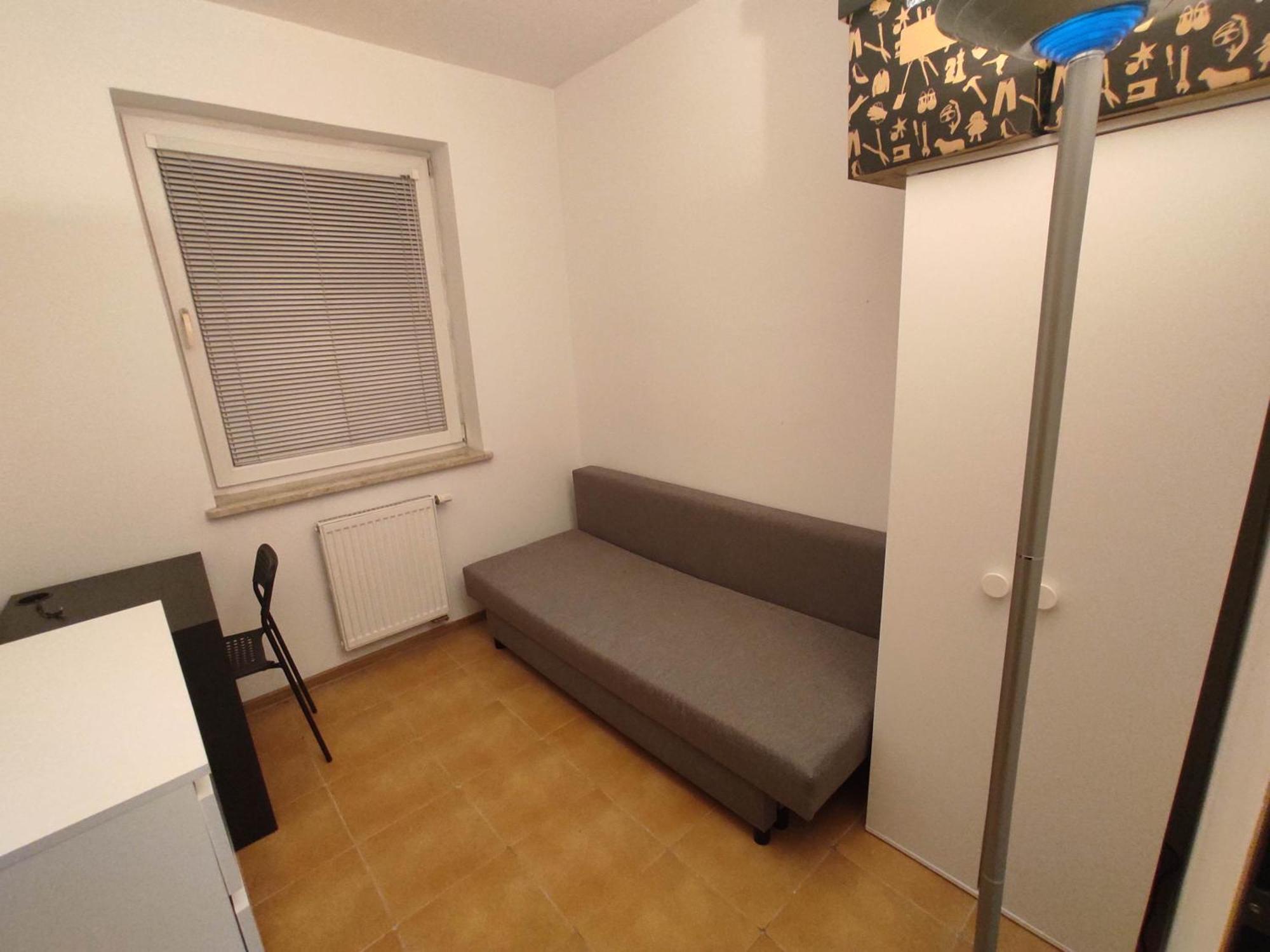 Nice Room With 2 Shared Bathrooms ,Wc , 2Km To Old Town -100M From Metro Szwedzka Varsóvia Exterior foto